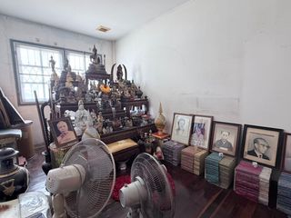 For sale 2 bedrooms townhouse in Lat Phrao, Bangkok
