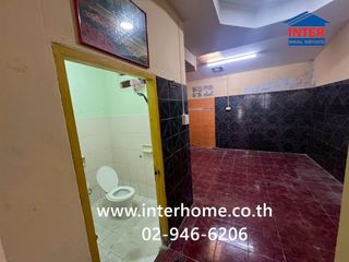 For sale 2 bedrooms townhouse in Thawi Watthana, Bangkok