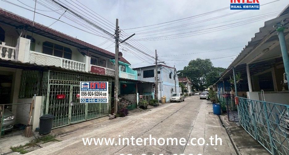 Casa adosada en venta de 2 habitaciones en Thawi Watthana, Bangkok