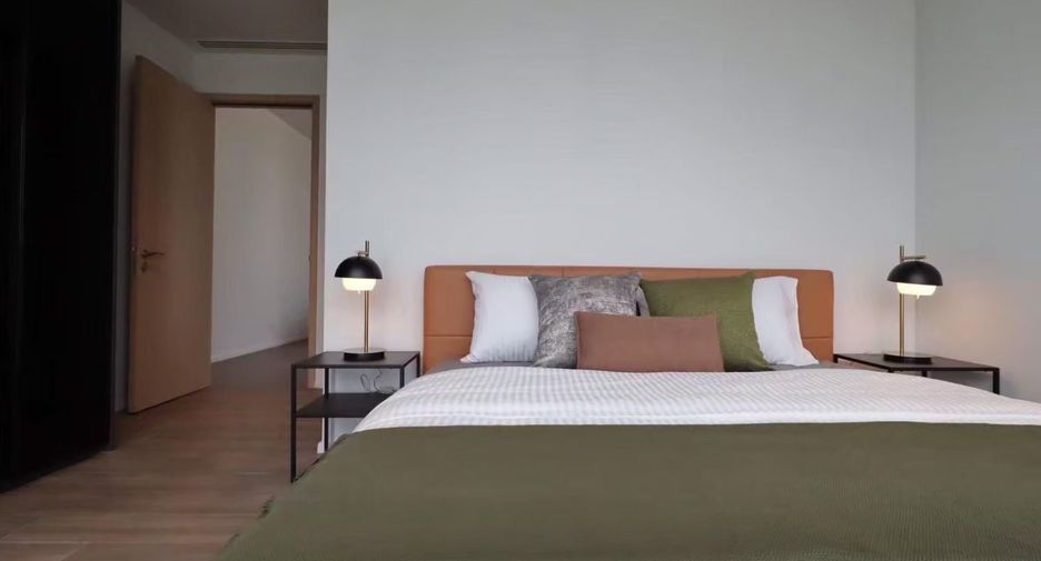 For rent 2 ベッドルーム condo in Sathon, Bangkok