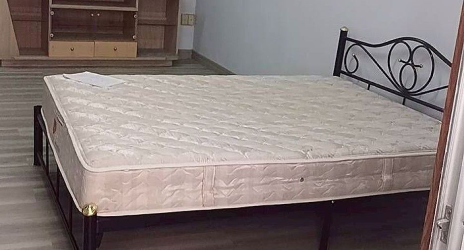 For sale 1 bed condo in Bang Na, Bangkok