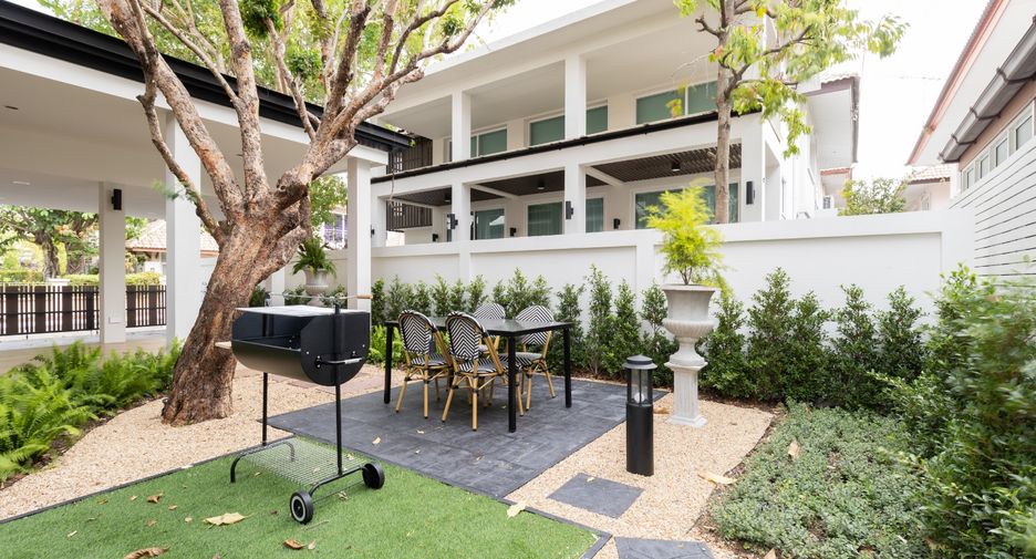 À vendre 7 chambres villa à Mueang Chiang Mai, Chiang Mai