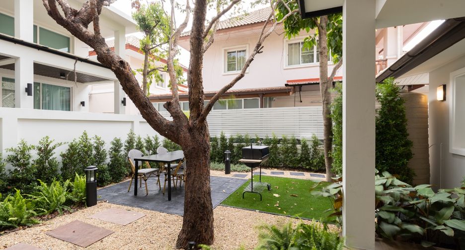 À vendre 7 chambres villa à Mueang Chiang Mai, Chiang Mai