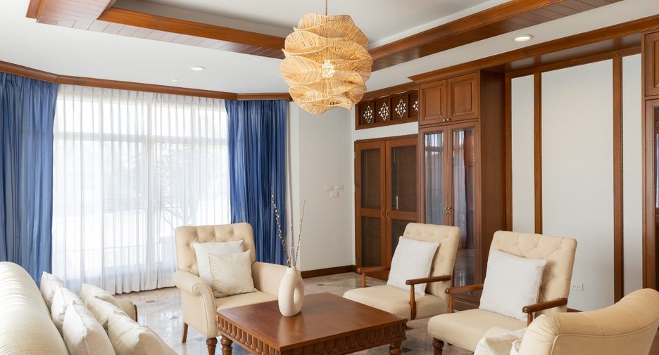 À vendre 7 chambres villa à Mueang Chiang Mai, Chiang Mai