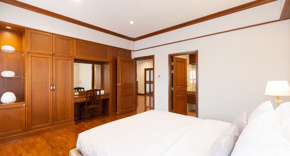 À vendre 7 chambres villa à Mueang Chiang Mai, Chiang Mai