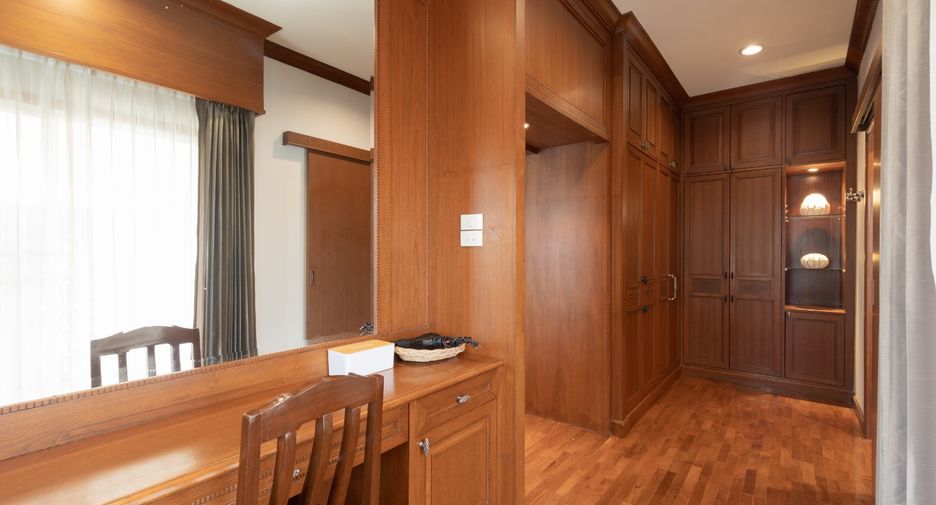 À vendre 7 chambres villa à Mueang Chiang Mai, Chiang Mai