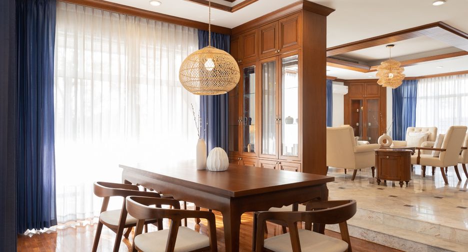 À vendre 7 chambres villa à Mueang Chiang Mai, Chiang Mai