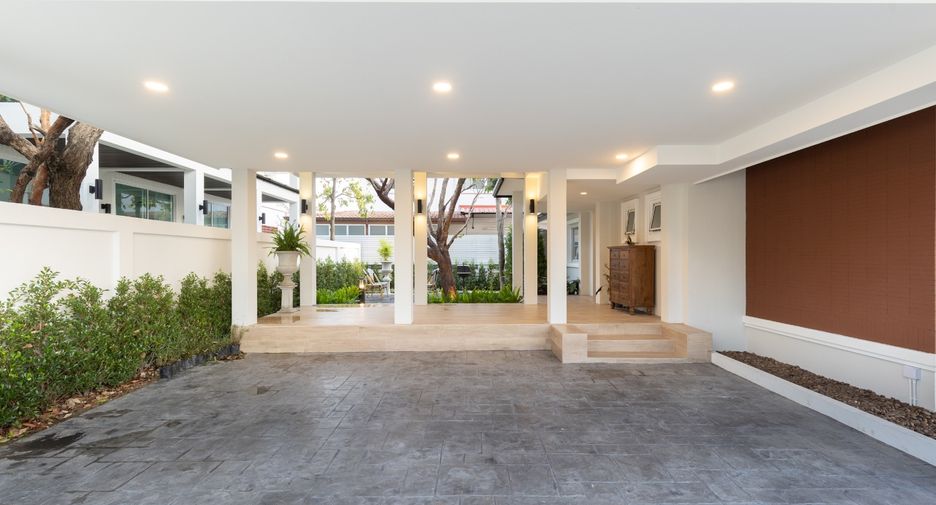 À vendre 7 chambres villa à Mueang Chiang Mai, Chiang Mai