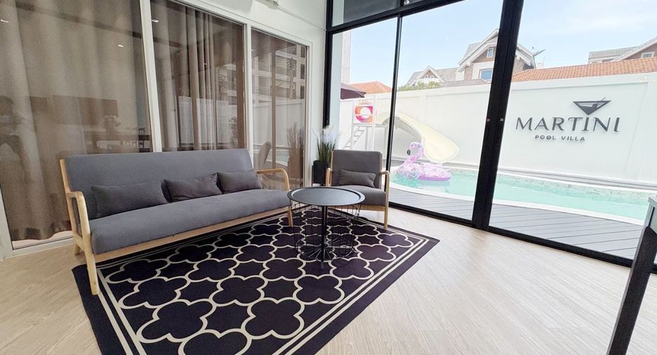For sale 3 bedrooms house in Pratumnak, Pattaya