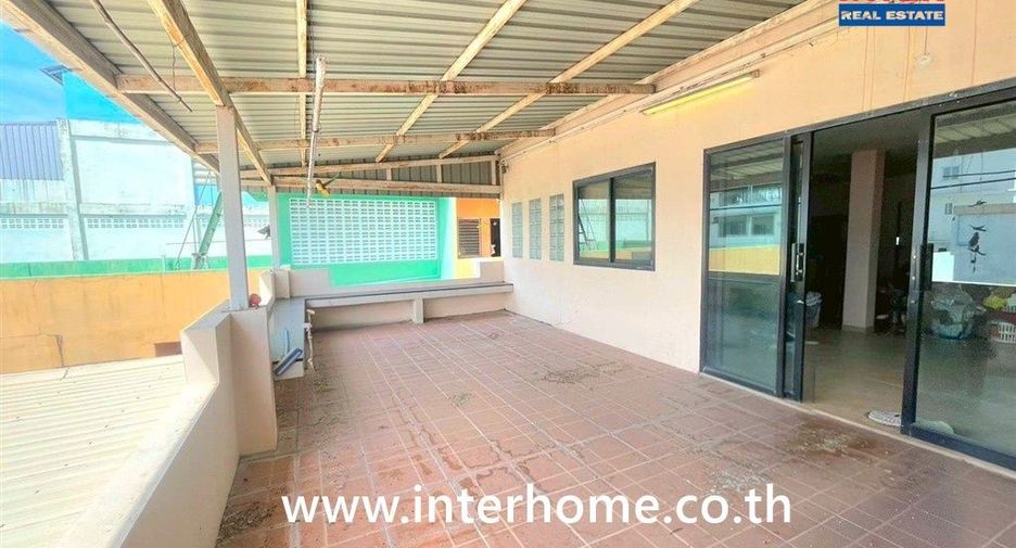 Local comercial en venta de 3 habitaciones en Bang Bon, Bangkok