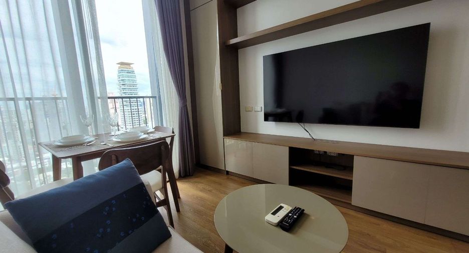 For rent 2 ベッドルーム condo in Watthana, Bangkok