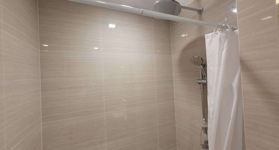 For rent 2 ベッドルーム condo in Watthana, Bangkok