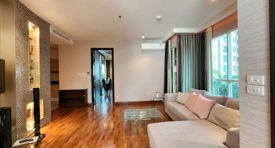 Wohnung zur Miete mit 2 Zimmer in Pathum Wan, Bangkok