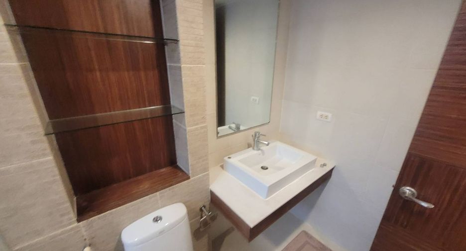 Wohnung zur Miete mit 2 Zimmer in Watthana, Bangkok