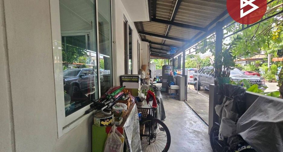 For sale 3 bedrooms townhouse in Nong Chok, Bangkok