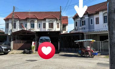 For sale 3 bedrooms townhouse in Mueang Chiang Mai, Chiang Mai