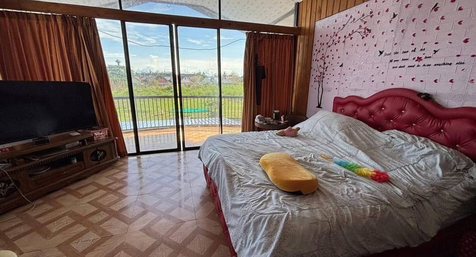 For sale 3 bedrooms townhouse in Mueang Chiang Mai, Chiang Mai