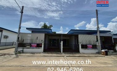 Casa adosada en venta de 2 habitaciones en Lam Luk Ka, Pathum Thani