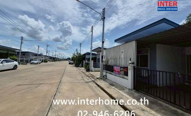 Casa adosada en venta de 2 habitaciones en Lam Luk Ka, Pathum Thani