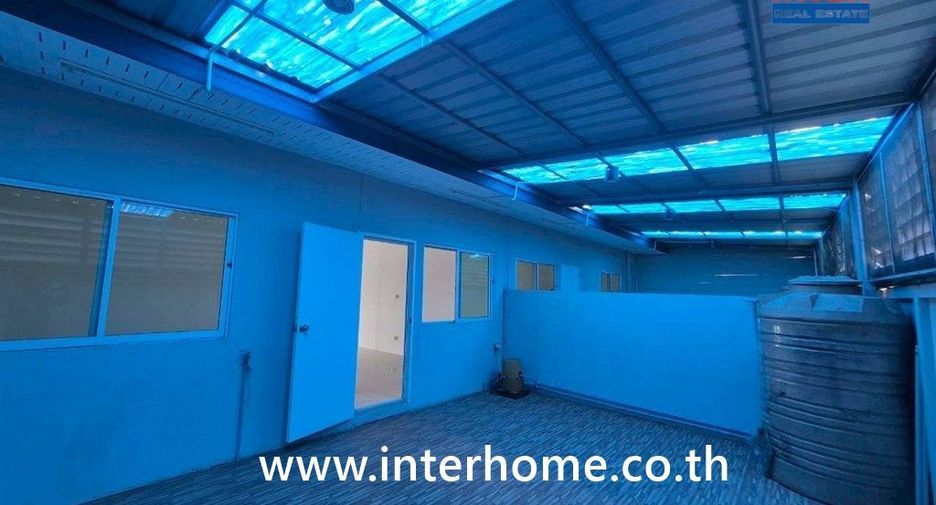 Casa adosada en venta de 2 habitaciones en Lam Luk Ka, Pathum Thani