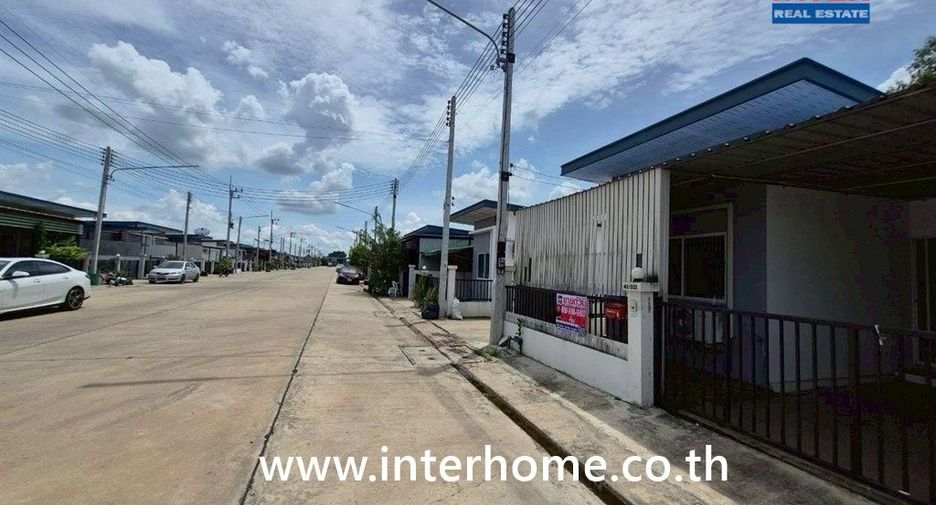 Casa adosada en venta de 2 habitaciones en Lam Luk Ka, Pathum Thani