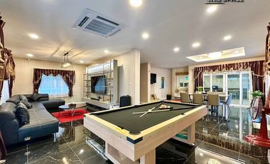 For rent and for sale 4 bedrooms villa in East Pattaya, Pattaya