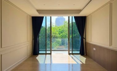 For sale 2 bedrooms condo in Pathum Wan, Bangkok
