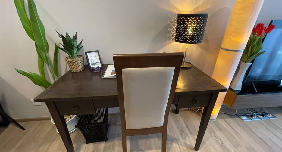 Condo en alquiler y en venta de 1 habitaciones en Watthana, Bangkok