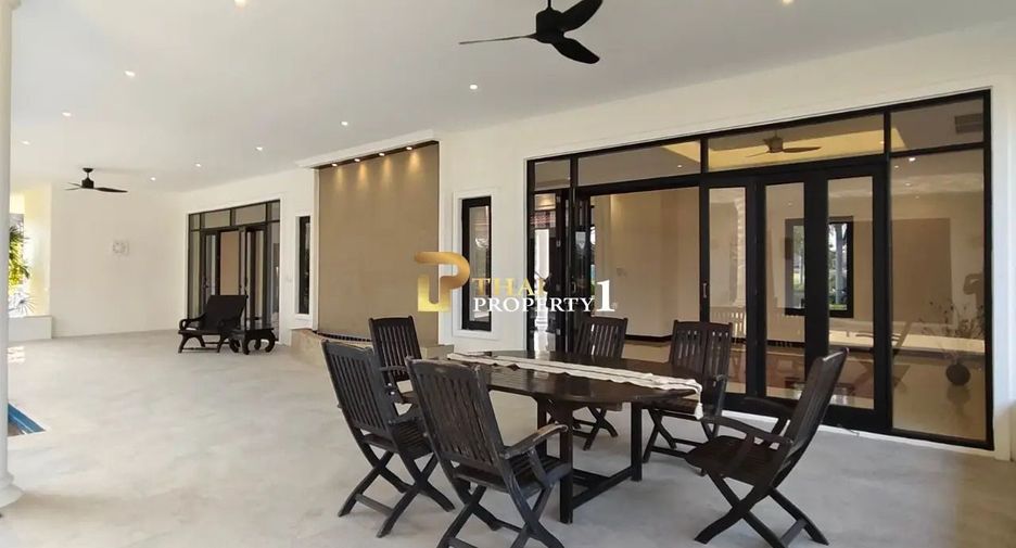 Продажа 3 спальни вилла в Ча Ам, Пхетбури