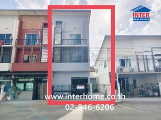 For sale 4 bedrooms townhouse in Khlong Sam Wa, Bangkok