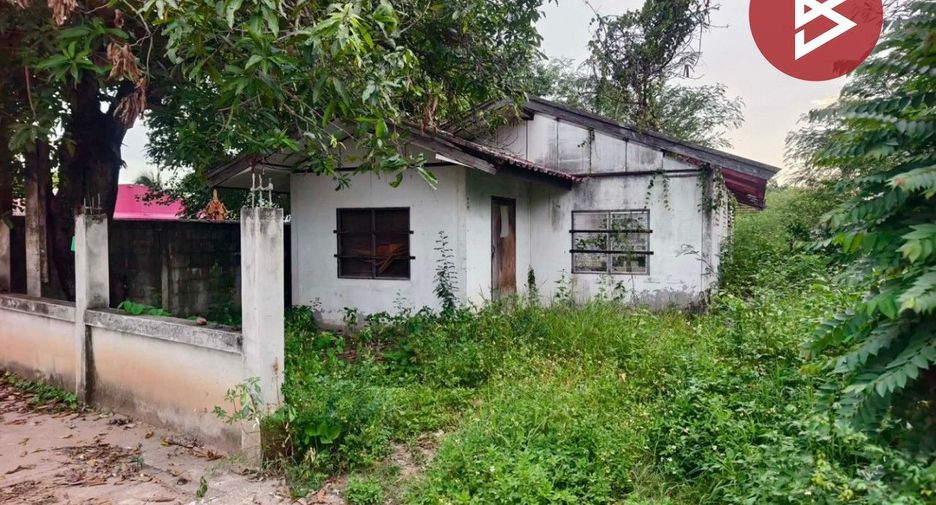 À vendre 3 chambres maison à Nong Bua Daeng, Chaiyaphum