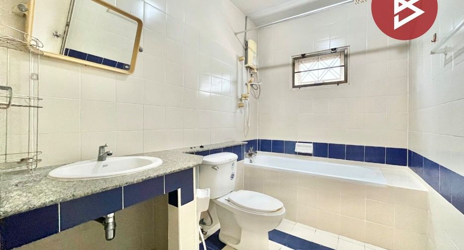 For sale 3 bedrooms house in Mueang Samut Prakan, Samut Prakan