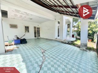 For sale 3 bedrooms house in Mueang Samut Prakan, Samut Prakan