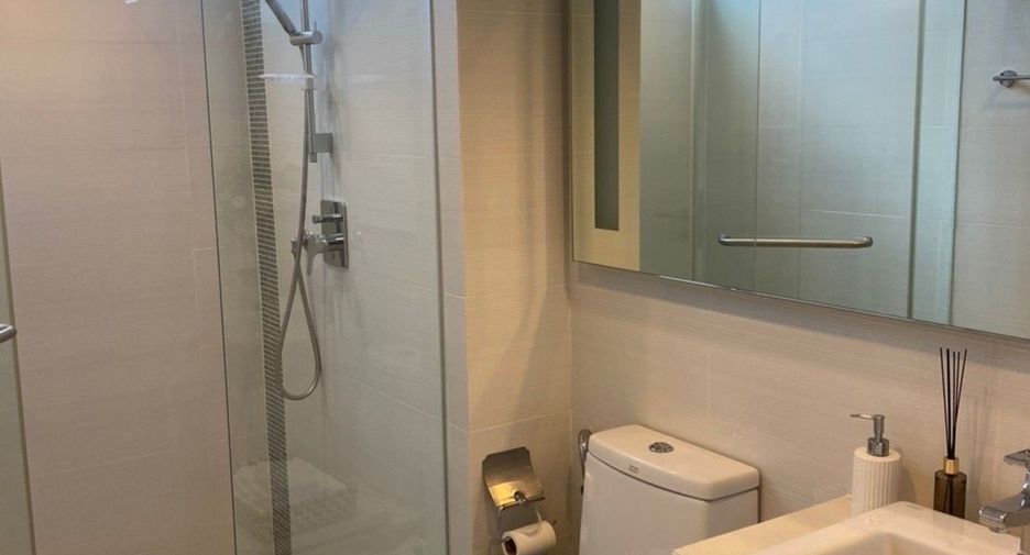 For rent 2 bedrooms condo in Sathon, Bangkok