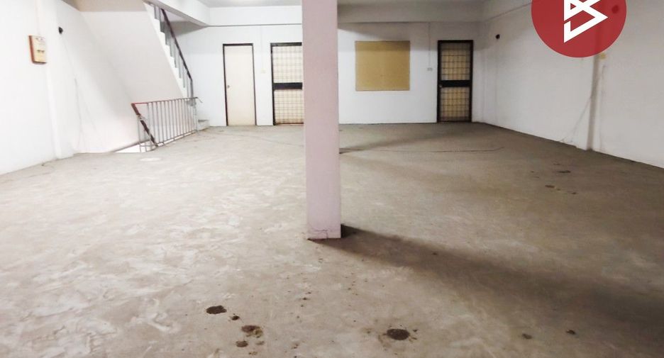 For sale 1 bed retail Space in Mueang Nakhon Si Thammarat, Nakhon Si Thammarat