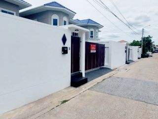 For sale 4 bedrooms house in Bueng Kum, Bangkok
