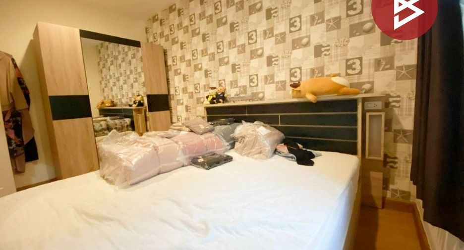 For sale 4 bedrooms townhouse in Mueang Samut Sakhon, Samut Sakhon