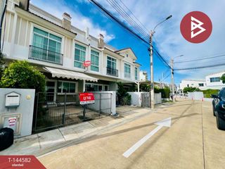 For sale 2 bedrooms townhouse in Mueang Samut Prakan, Samut Prakan