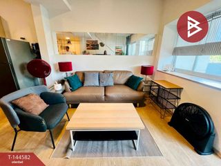 For sale 2 bedrooms townhouse in Mueang Samut Prakan, Samut Prakan