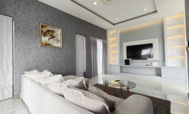 Villa zur Miete und zum Kauf mit 6 Zimmer in East Pattaya, Pattaya