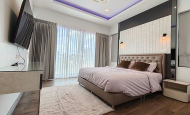Villa zur Miete und zum Kauf mit 6 Zimmer in East Pattaya, Pattaya