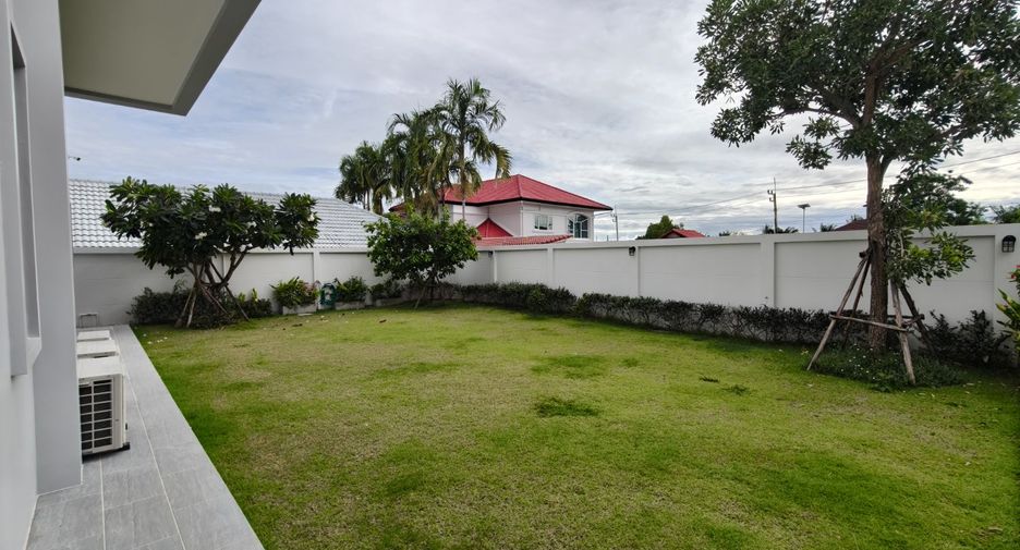 For rent and for sale 6 bedrooms villa in East Pattaya, Pattaya