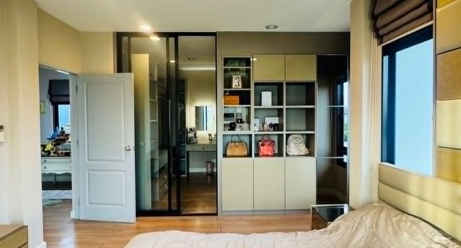 For sale 4 bedrooms house in Bang Kruai, Nonthaburi