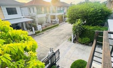 Haus zum Kauf mit 4 Zimmer in Bang Kruai, Nonthaburi