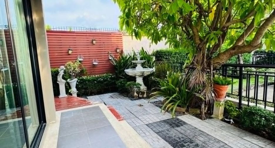 For sale 4 bedrooms house in Bang Kruai, Nonthaburi