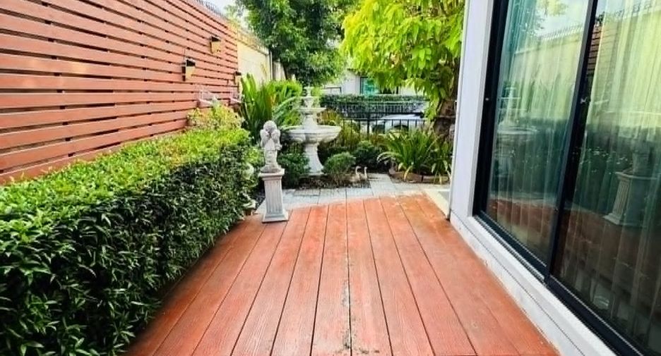 For sale 4 bedrooms house in Bang Kruai, Nonthaburi