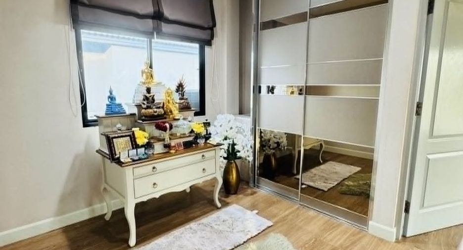 For sale 4 bedrooms house in Bang Kruai, Nonthaburi
