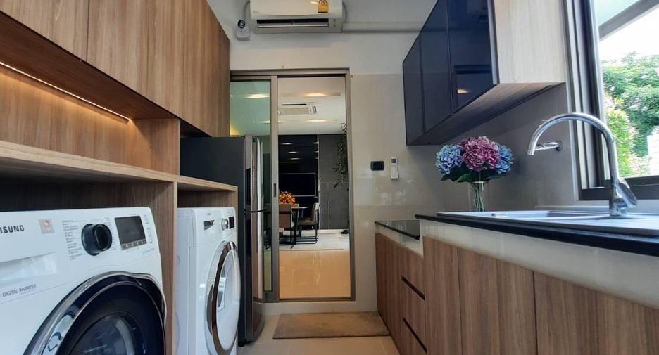 À louer et à vendre 4 chambres maison à Pak Kret, Nonthaburi