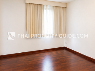 出租 4 卧室 独立屋 在 Pak Kret, Nonthaburi
