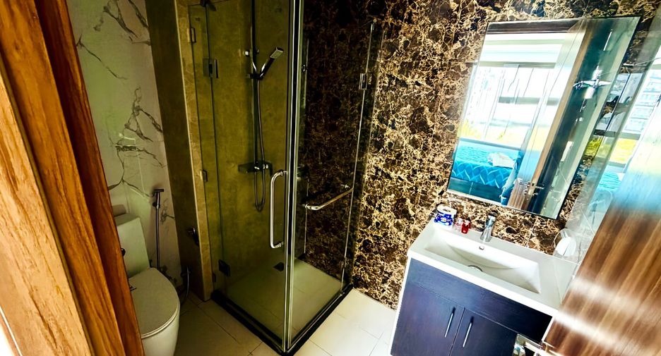 À vendre 2 chambres condo à South Pattaya, Pattaya